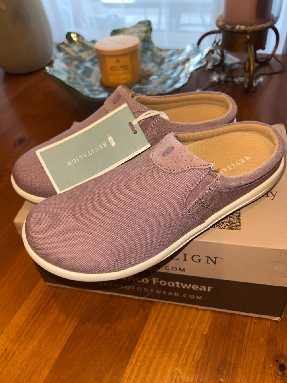 REVITALIGN Women’s size 8.5 Slip-On Sneakers in Mauve Pink - NIB